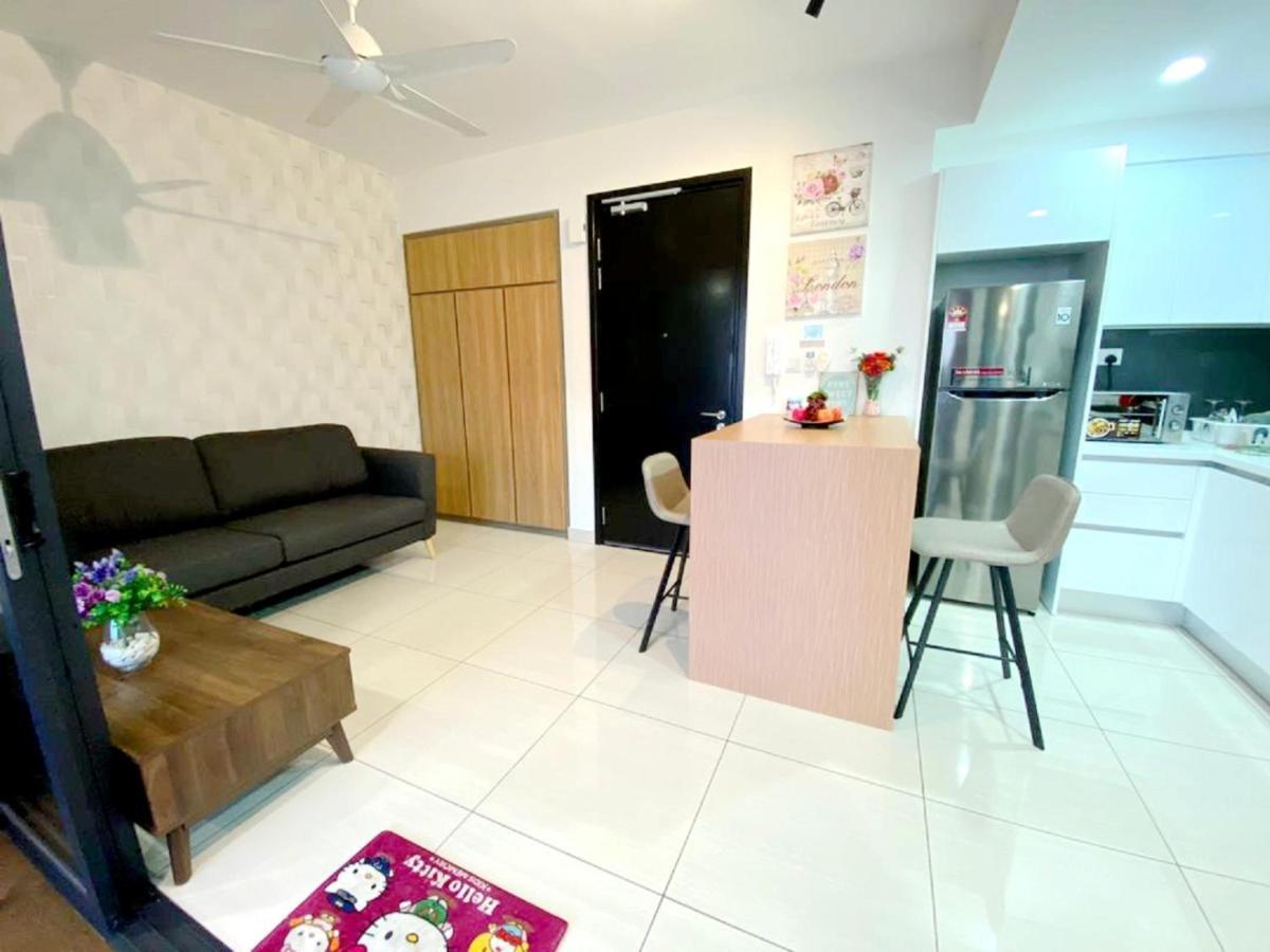 Almas Suites Puteri Harbour Nusajaya  Exteriér fotografie