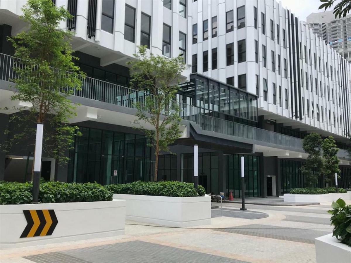 Almas Suites Puteri Harbour Nusajaya  Exteriér fotografie